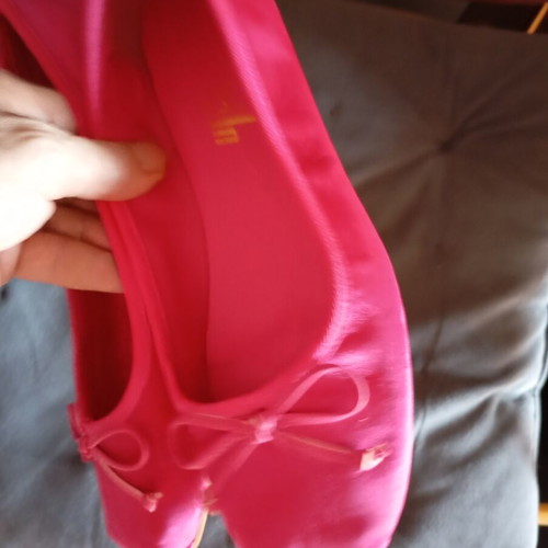 Ballerinas like new, silk quality, size 37, red and pink