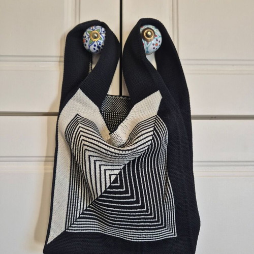 White-Black Knit Bag New, Handheld