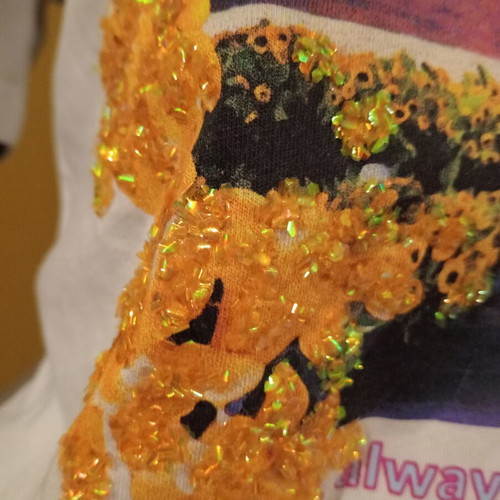 Stradivarius T-shirt S oversized white with colorful design and sequins new
