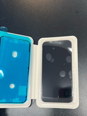LCD for iPhone XS new