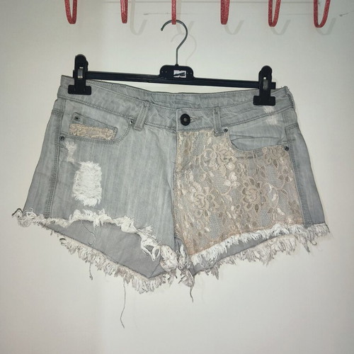 Bershka Lace Shorts like new, grey and beige, sizes S-M