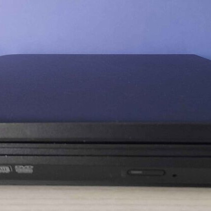 Lenovo B590 laptop with Intel Core i3, 8GB RAM, 128GB SSD