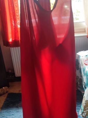 Red sleeveless flowing top used, size S, semi transparent material