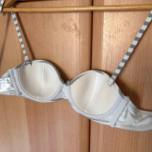 H&M bikini top like new, size 75A, white and grey