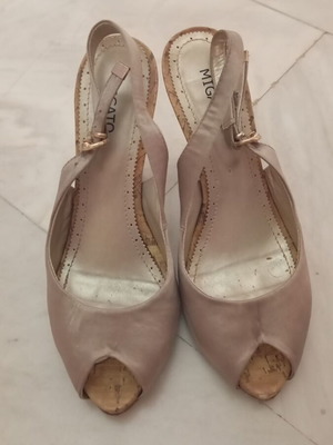 Migato women's sandals size 38, satin, 10cm heel, like new