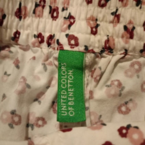 Benetton Floral Summer Baby Shorts like new, 9-12 months