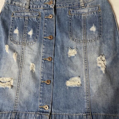 Mini denim skirt like new, blue, size S with buttons and distressed style