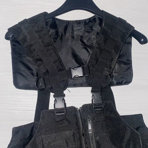 Vest accessory like new, black