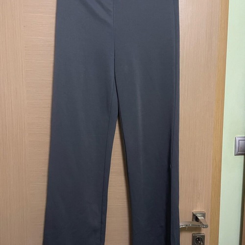 Office pants gray elastic like new, size M