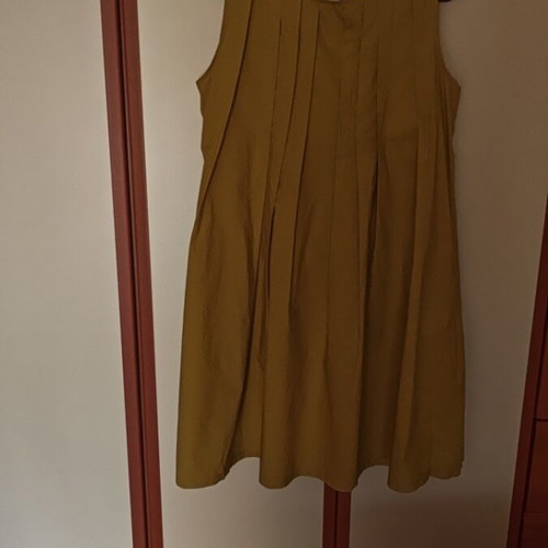 Wendy Trendy women's dress like new, sleeveless, olive green