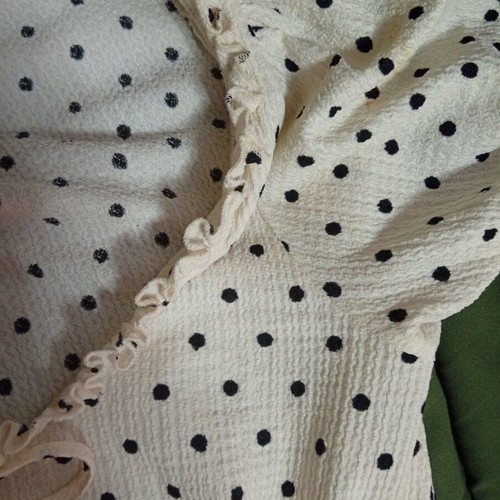 H&M short-sleeve polka dot top, new collection