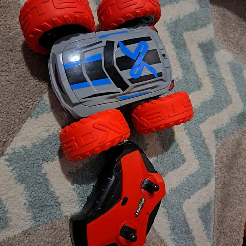 Exost Cars 360 Cross remote control car like new