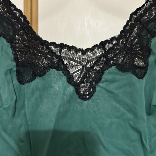 Summer nightgown green, like new, size M