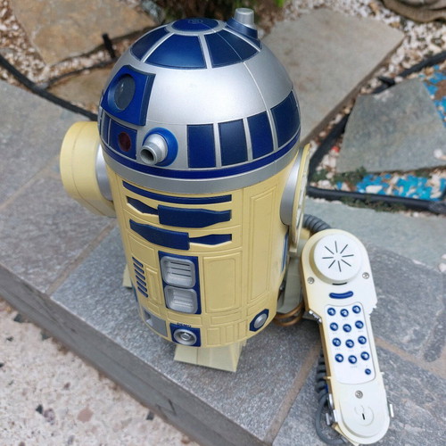 R2-D2 robot phone like new from Star Wars