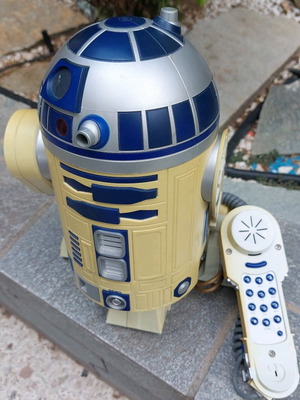R2-D2 ρομπότ-τηλέφωνο σαν καινούργιο από τον Πόλεμο των Άστρων