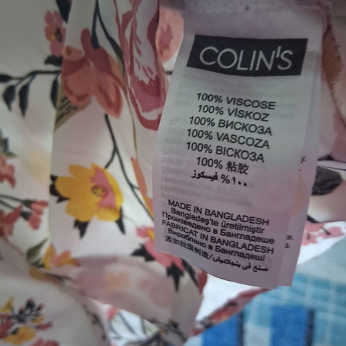 Floral summer shirt Small like new, short sleeve