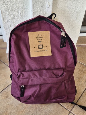 Backpack burgundy casual, like new