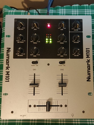 Миксер Numark M-101 употребяван, 2-канален