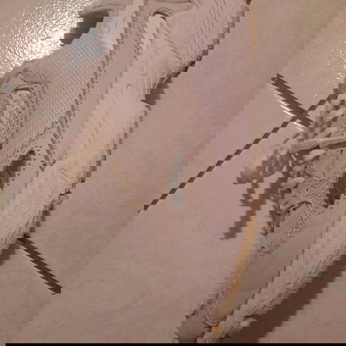 Falcon Adidas αθλητικά σαν καινούργια, μέγεθος 36, άσπρα