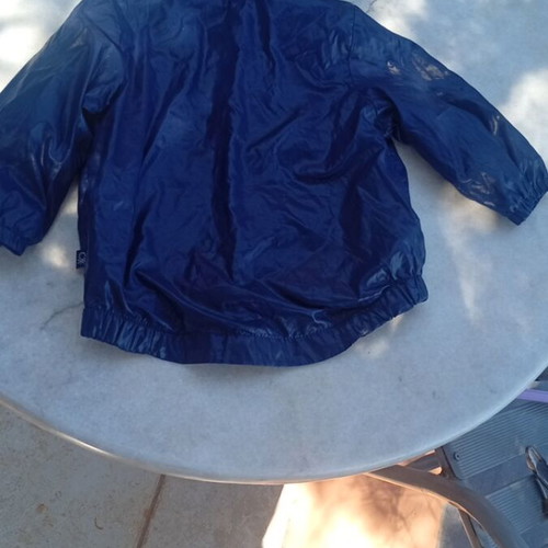Benetton anti-anemic baby jacket like new, size 6-9 months