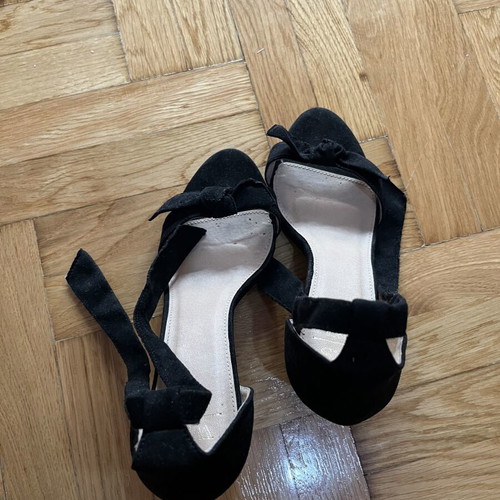 WS velvet sandals size 41, like new, black