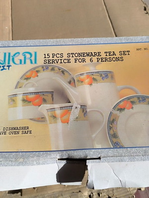 Stoneware tea set 15 pieces new