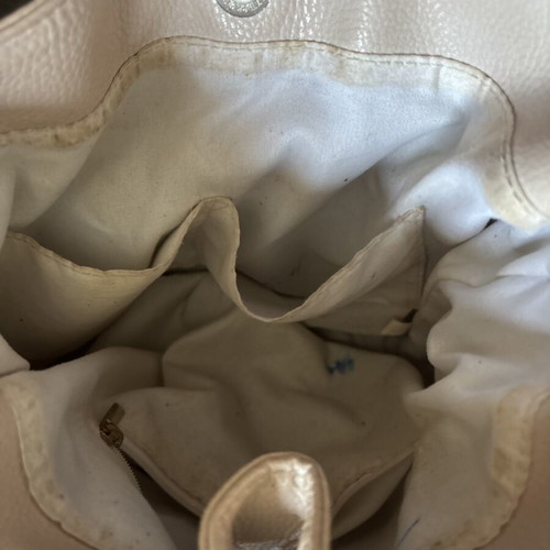 Handbag used, ideal for daily use