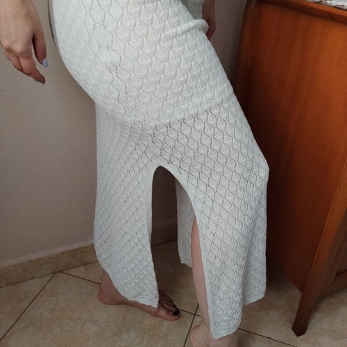 Stradivarius white knitted maxi dress with side slit, like new