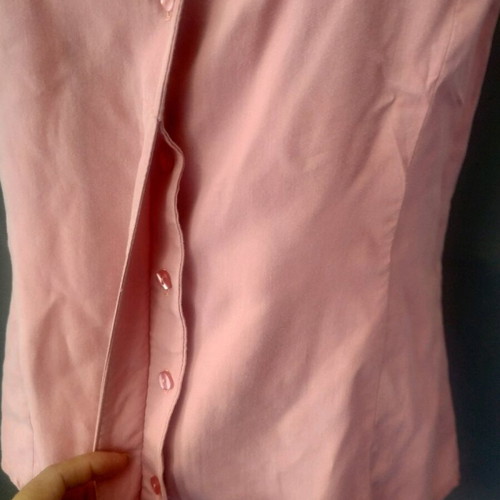 Sleeveless women's shirt size medium like new, lyocell fabric