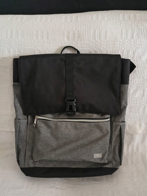 Laptop backpack TaoTronics TT-HT005 waterproof, like new, 15.6"