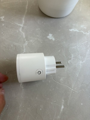 WiFi smart plug like new