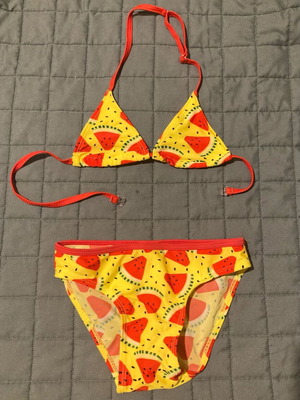 Bikini swimsuit like new for girl 6-7 years old