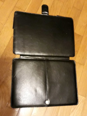 Tablet and laptop case new, dimensions 31×22