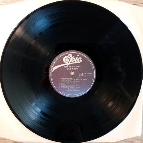 Heart Bebe Le Strange vinyl used, rock