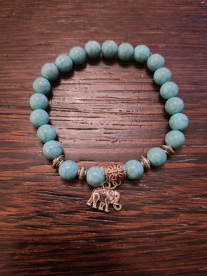 Bracelet with turquoise and elephant new