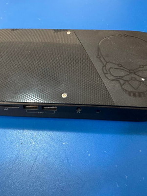 Intel NUC6i7KYK Mini PC Skull Canyon ανακατασκευασμένο με i7 και Windows 11 Pro