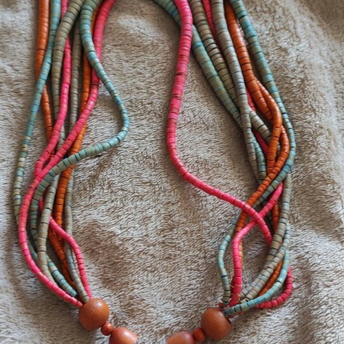 Wooden necklace and earrings used, multicolor orange