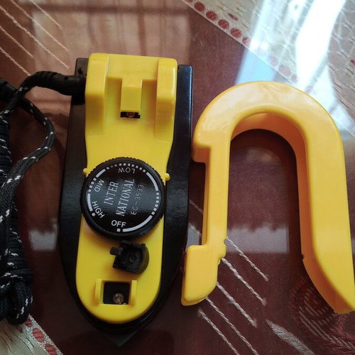 Mini travel iron 1980s, new