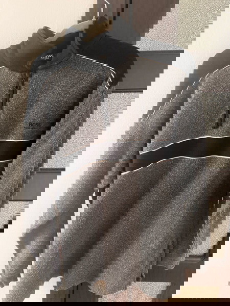 Huggo Boss блуза