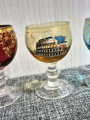 Vintage liqueur glasses used, set of 3, painted monuments