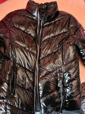 Women's black jacket like new, shiny