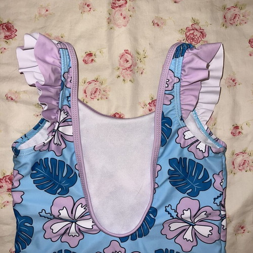 Μαγιό Stitch Disney σαν καινούργιο, μέγεθος για 8 ετών, μπλε και μωβ