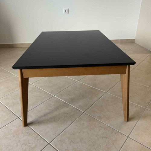Coffee table like new