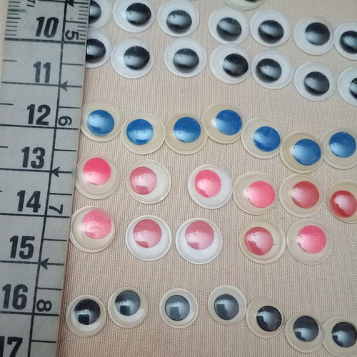 Craft eyes used, pack of 76 pieces