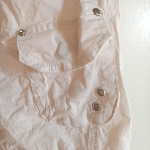 White summer capri bermuda shorts, size S