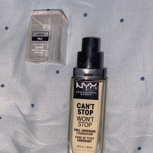 Nyx Can’t Stop Won’t Stop foundation used, shade pale