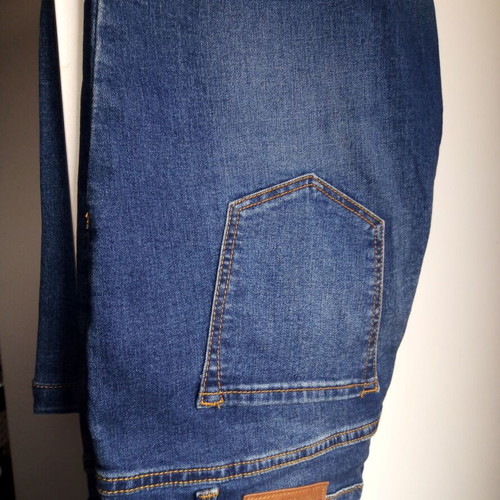 Incity women's bootcut jeans W30 like new, blue
