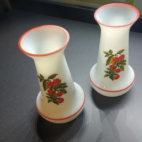 Small vases like new, set of 2, height 15 cm
