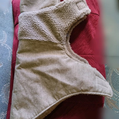 Dog jacket new very warm and durable