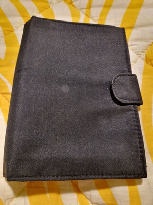 L'Oreal makeup kit used, black, case with zipper